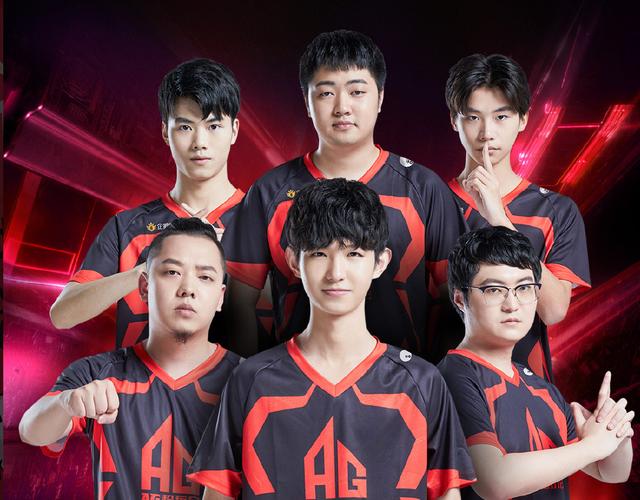 KOI 与 baddyG 和主教练 Gsimoz 分道扬镳
