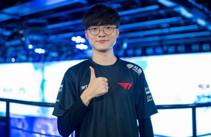 德州扑克 vs 百家乐：技术流与概率流的终极对决。（德州扑克与百家乐：技术派与概率派的巅峰较量）